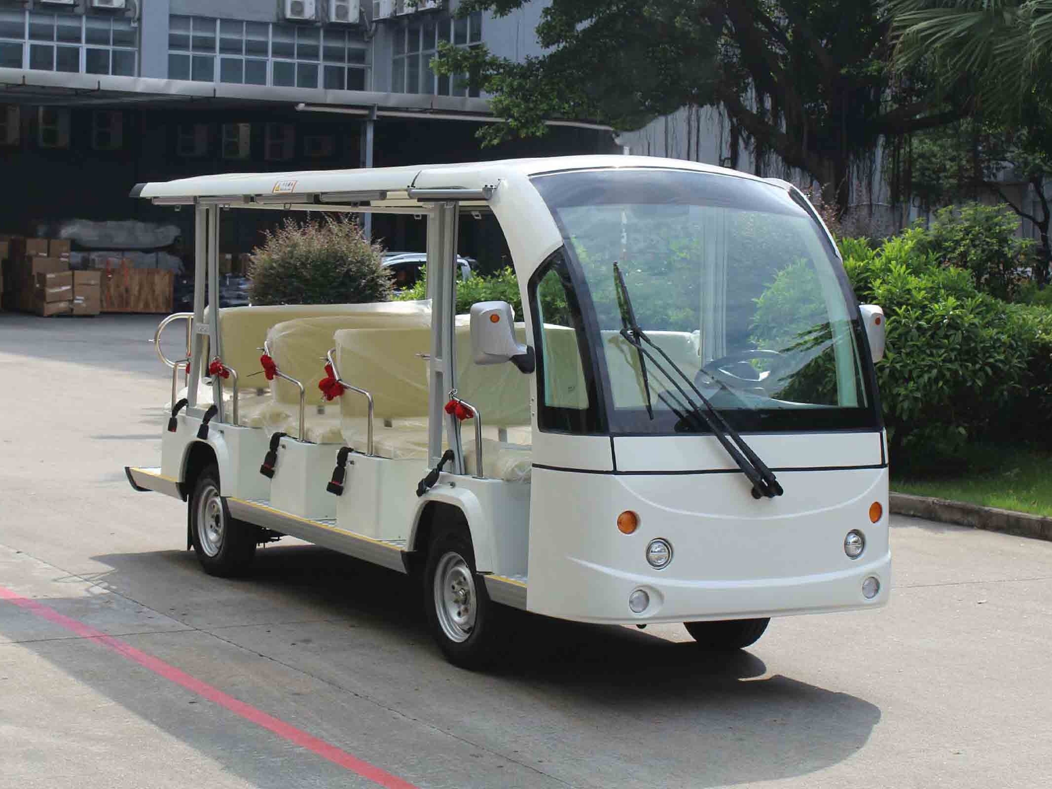 十四座觀光車(chē)