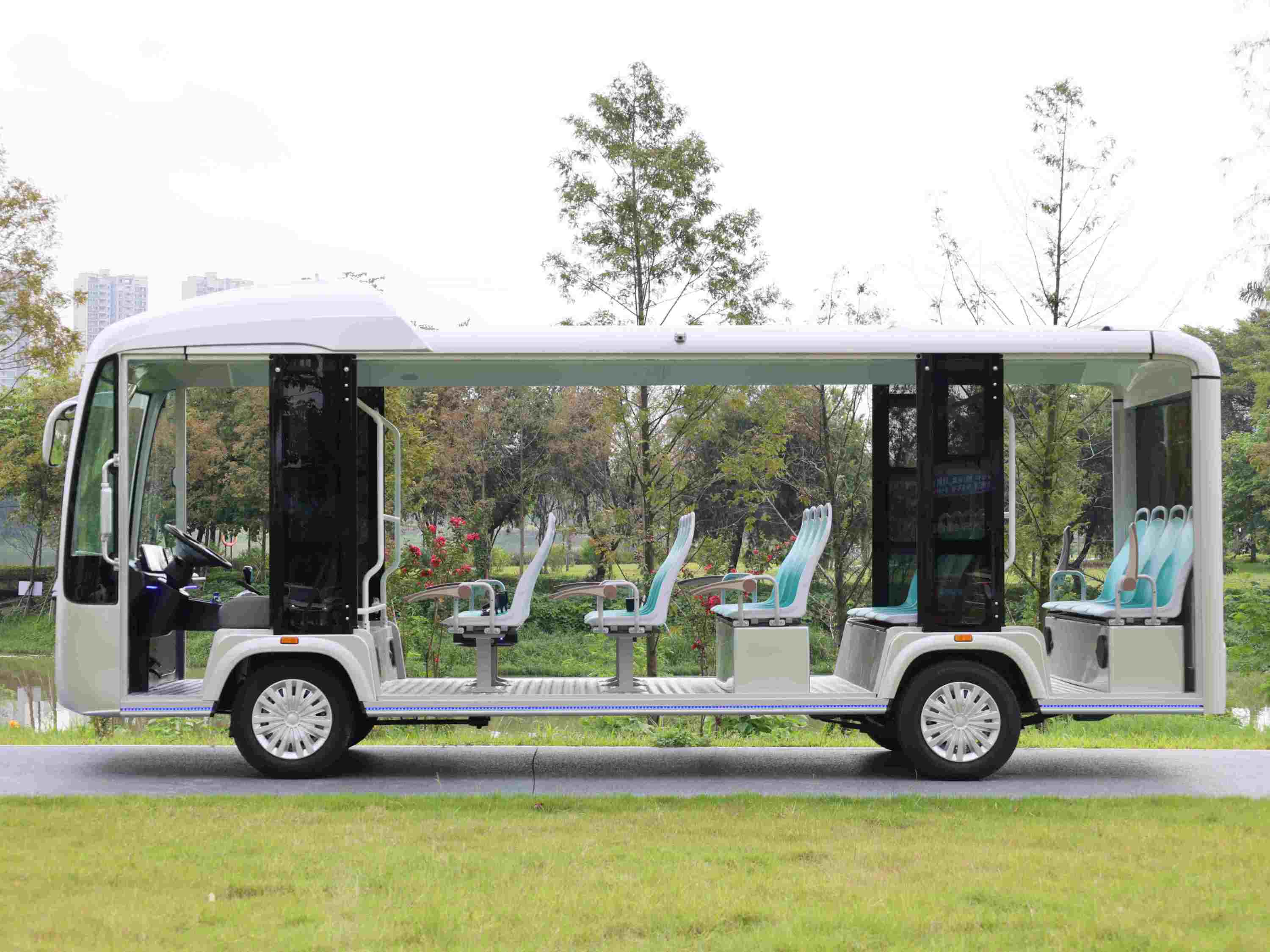 二十三座電動觀光車