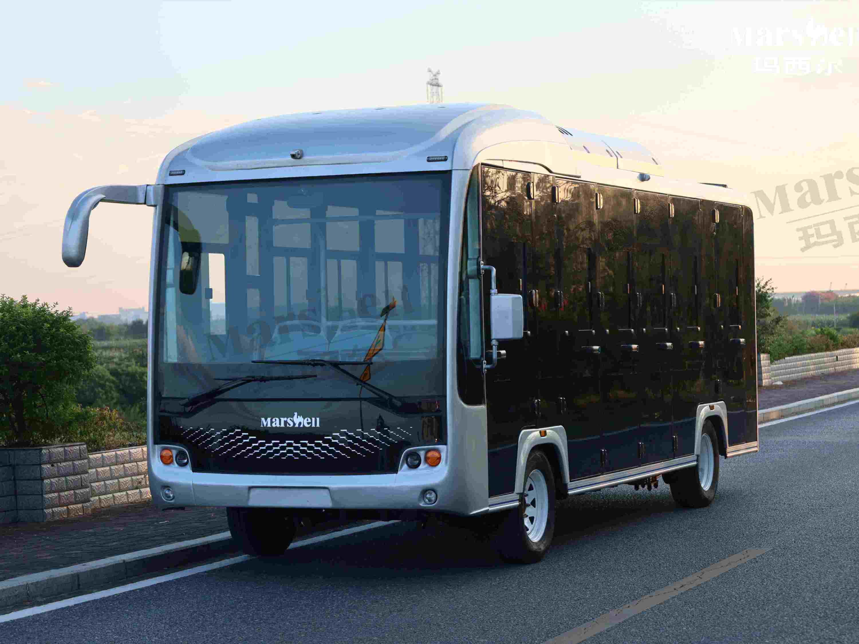 DN-23G-1 二十三座封閉電動(dòng)觀光車(chē)